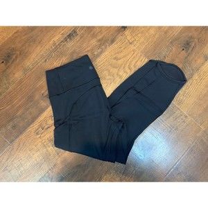 Athleta Capri Black Leggings Size Small